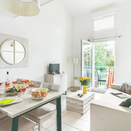 Coastal Comfort For A Family Saint-Palais-sur-Mer