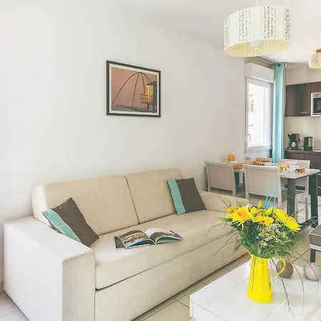 Coastal Comfort For A Family Appartement *